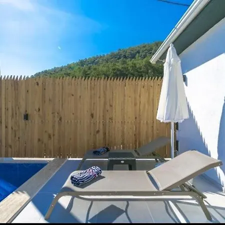 Cosmo Kaş